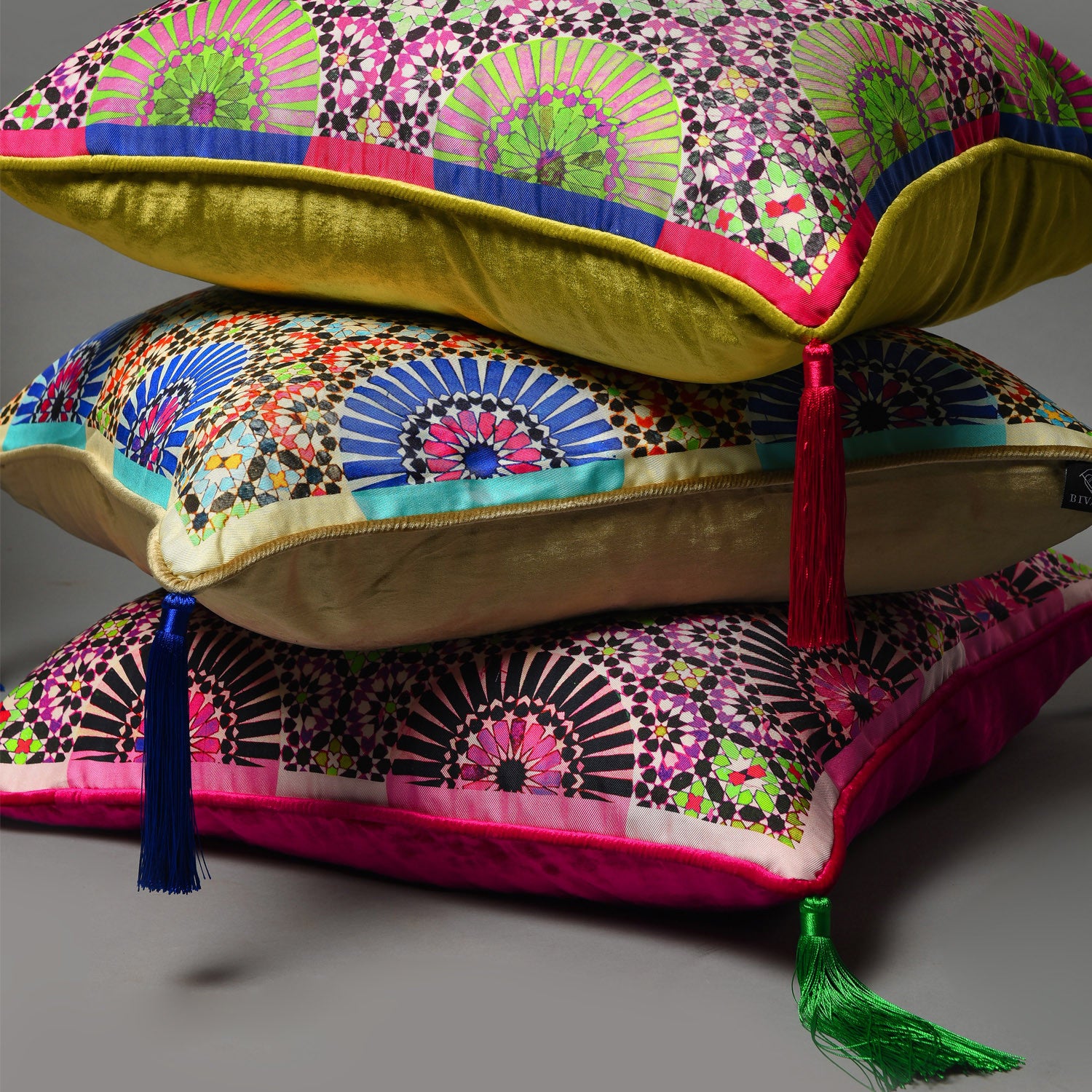 Silk twill and velvet zellige print Moroccan floor cushion - Bivain - 2