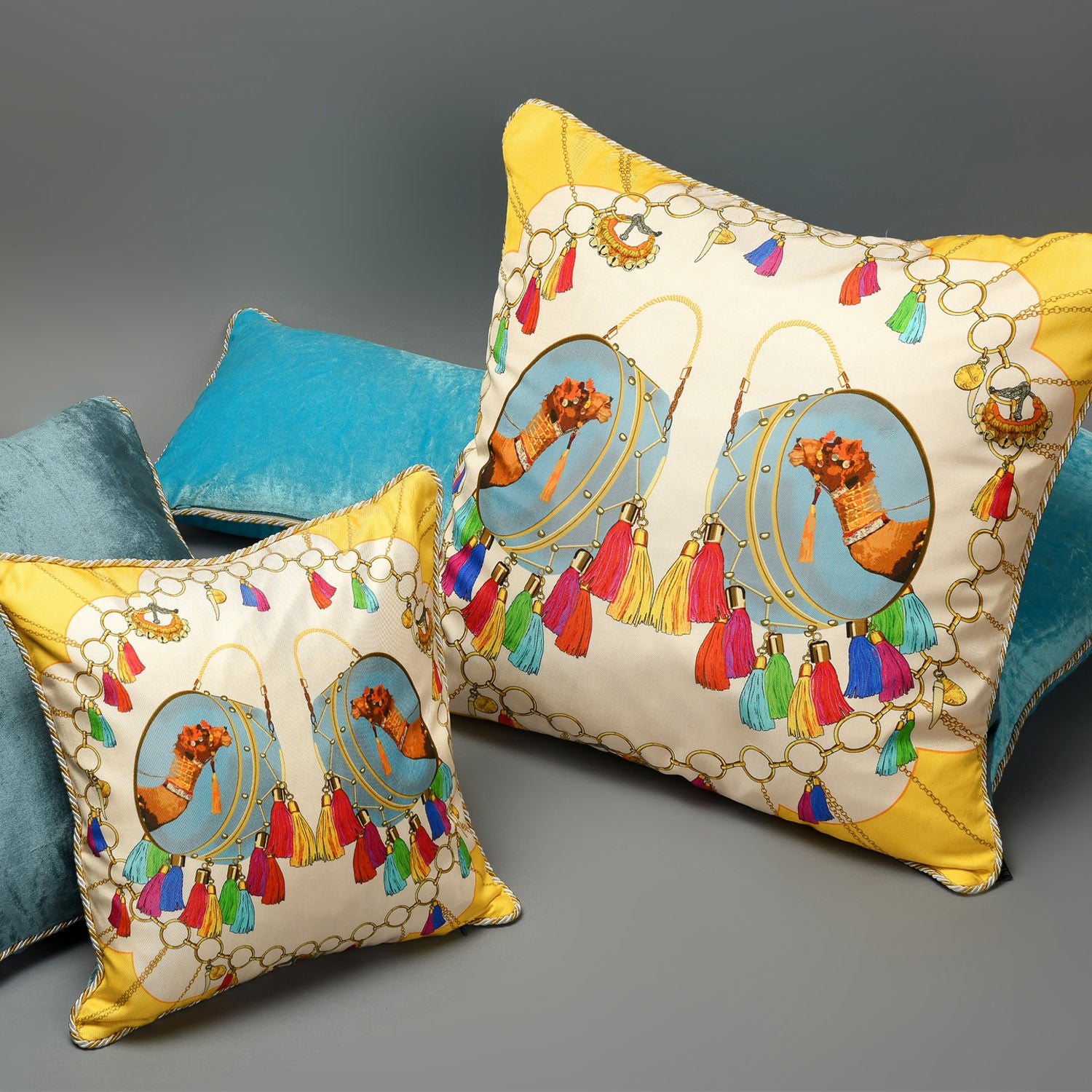 Silk twill and velvet camel print cushion - Bivain - 2